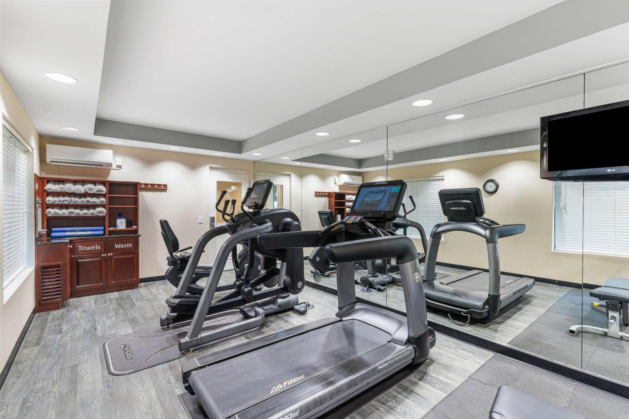 Best Western Plus Westgate Inn And Suites Leland Exteriér fotografie
